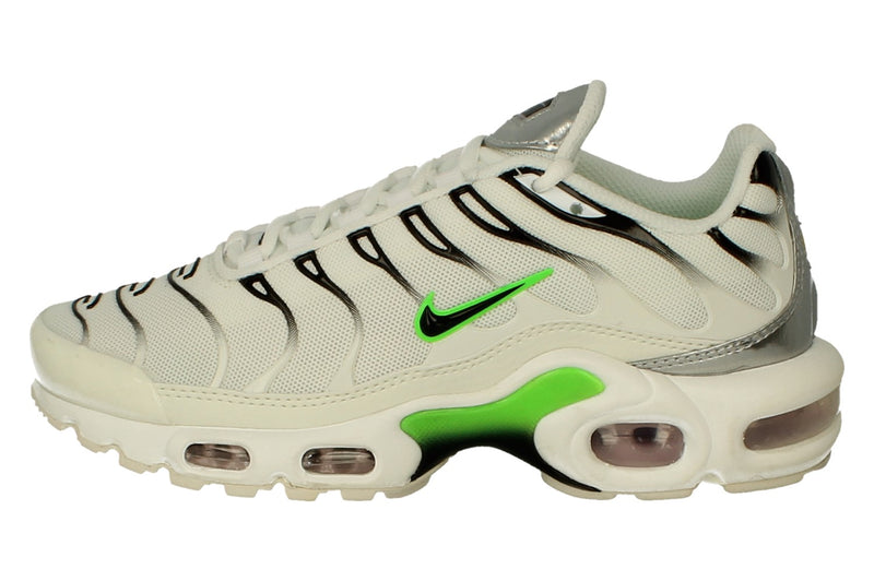 Nike Air Max Plus Womens DN6997 100