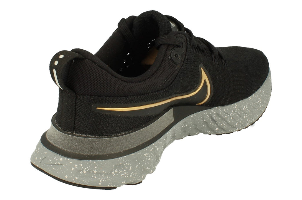 Nike epic react flyknit black gold Clearance