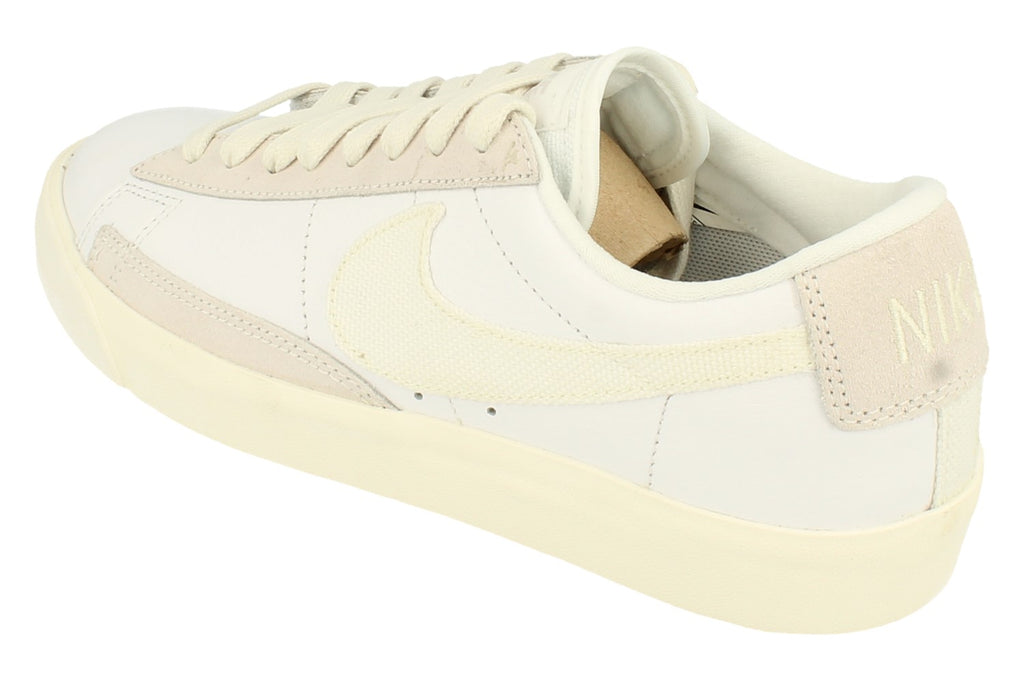 nike blazer low leather premium