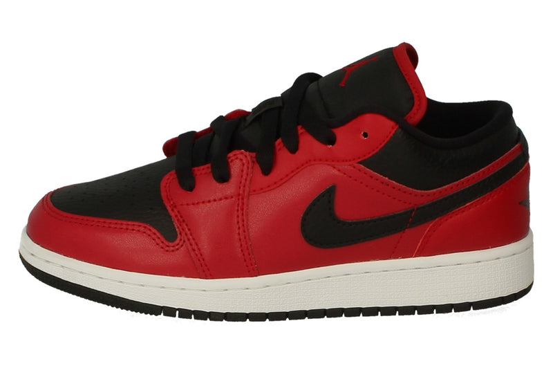 Nike Air Jordan 1 Low GS Trainers 553560 553560