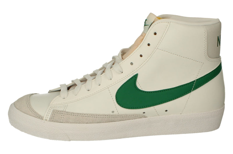 Nike Blazer Mid 77 VNTG Mens Trainers Bq6806 127