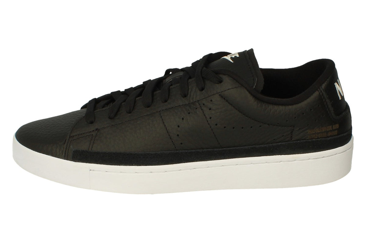 Nike Blazer Low X Mens Trainers DA2045 001