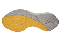 Nike Womens Air Zoom Vomero 16 DA7698 105