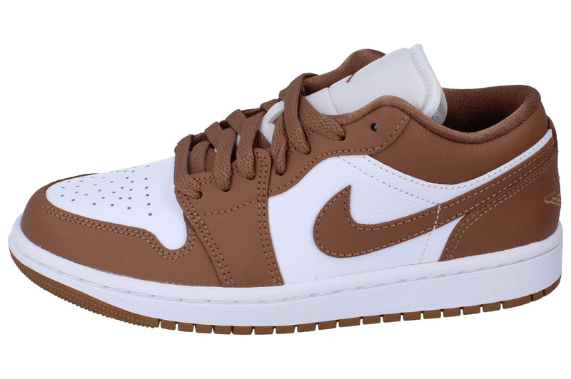 Nike Womens Air Jordan 1 Low Trainers Dc0774 202