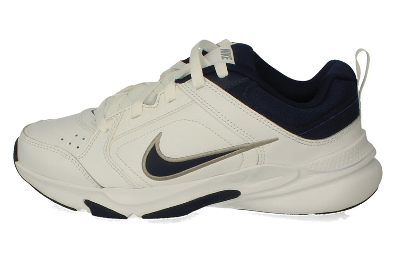 Nike Defyallday Mens Trainers DJ1196 100