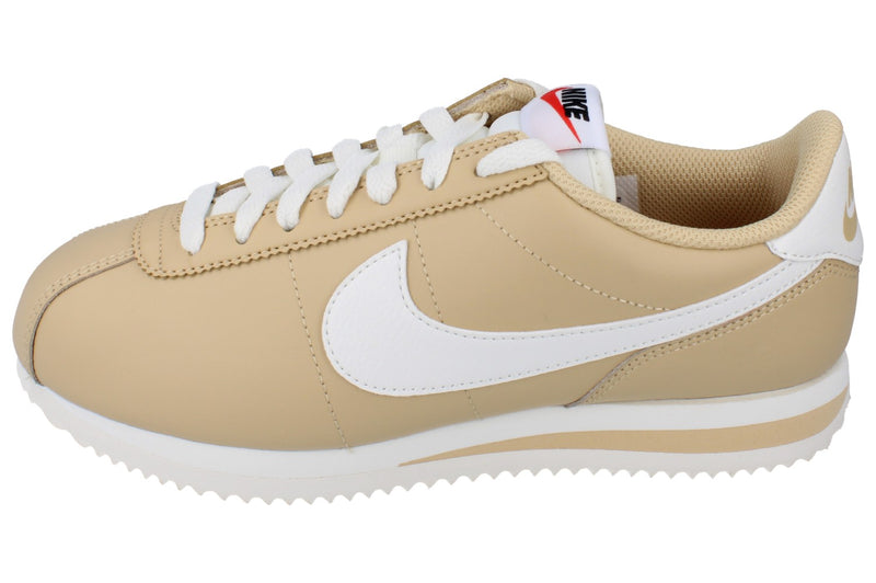 Nike Cortez Womens Trainers DN1791 200