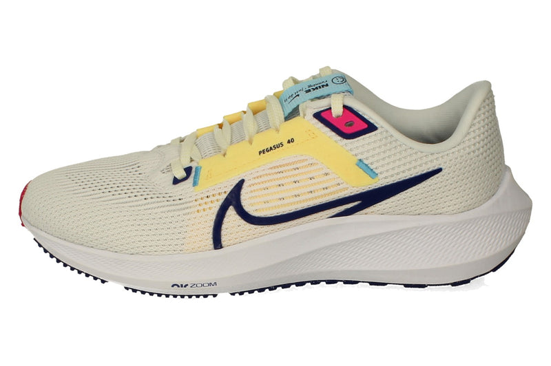 Nike Womens Air Zoom Pegasus 40 DV3854 105