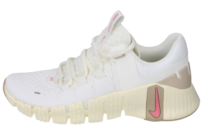 Nike Womens Free Metcon 5 Trainers DV3950 100