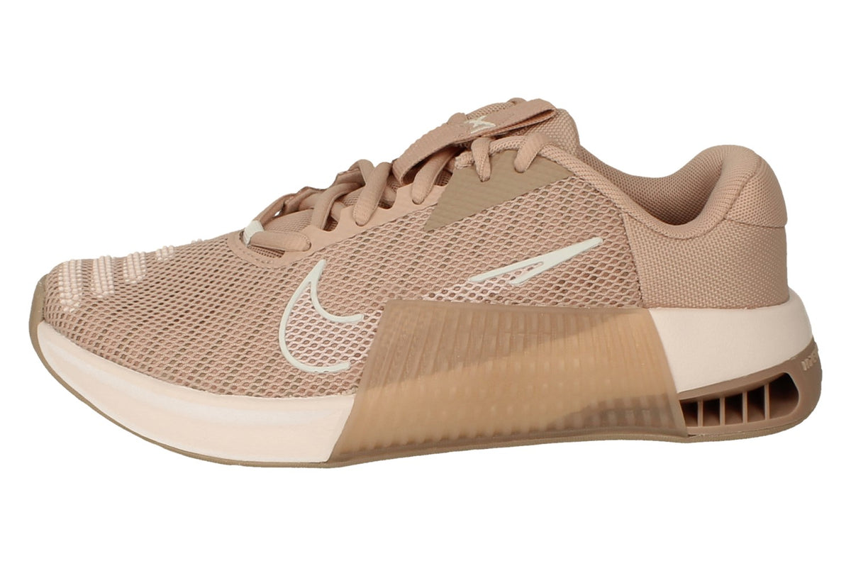 Nike Womens Metcon 9 Trainers Dz2537 600