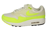 Nike Womens Air Max 1 Trainers DZ2628 100