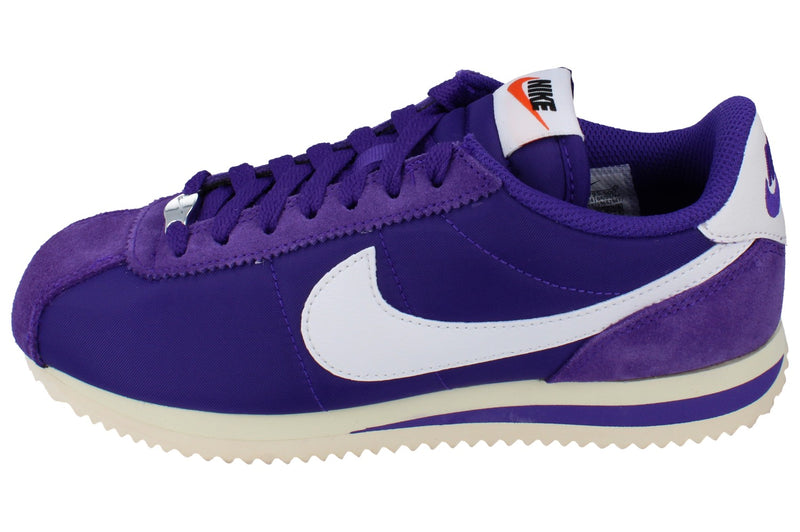 Nike Cortez Womens Trainers Dz2795 500