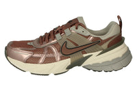 Nike V2K Run Womens Fd0736 200
