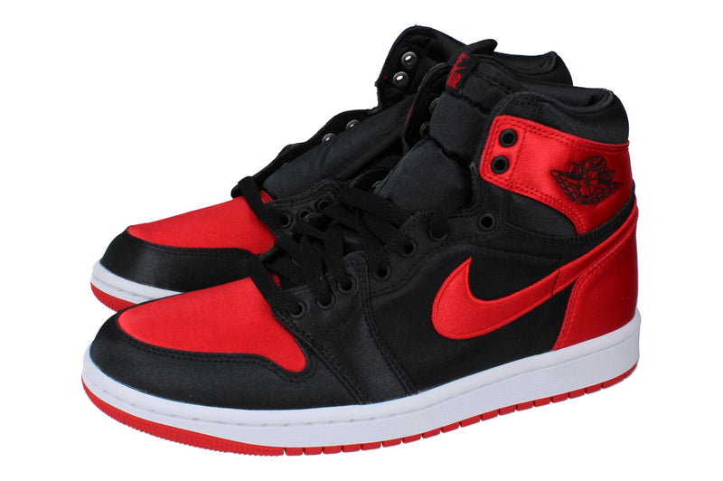 Nike Womens Air Jordan 1 Retro Hi OG Trainers FD4810 061