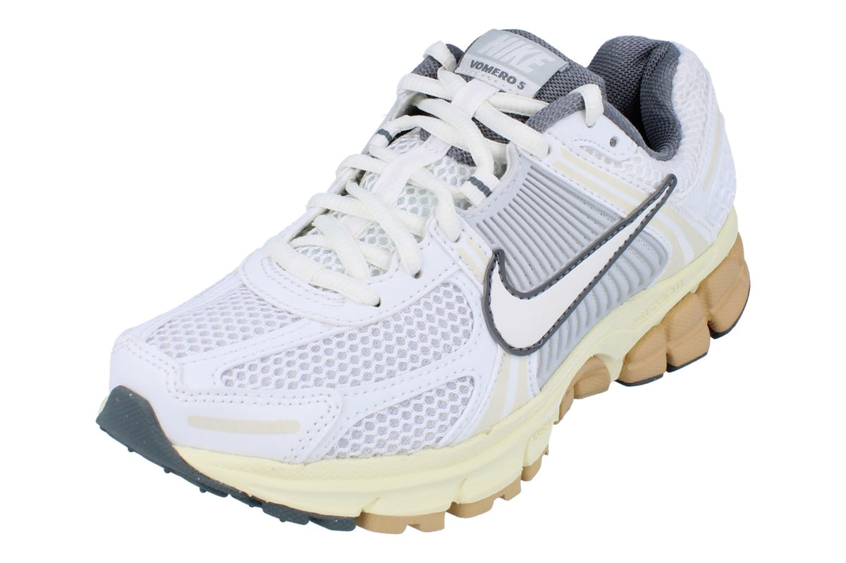 Nike Zoom Vomero 5 Womens Fj2028 101