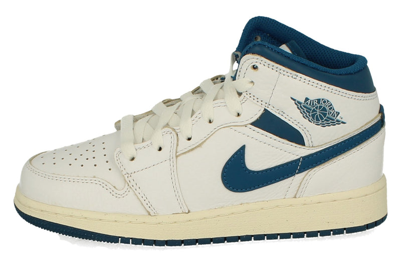 Nike Air Jordan 1 Mid SE GS Trainers FN7432 141