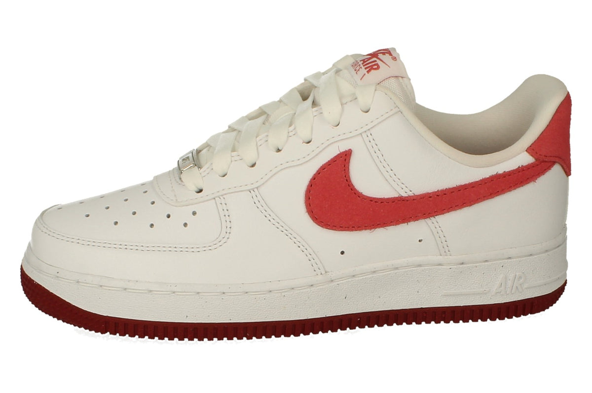 Nike Womens Air Force 1 07 Trainers FQ7626 100