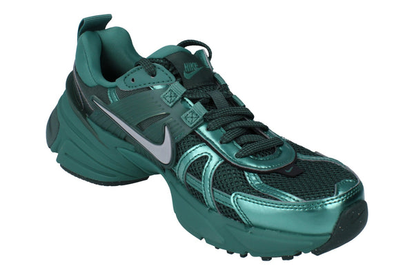 Nike V2K Run Womens Hf5050  361 - Bicoastal Metallic Silver 361 - Photo 0
