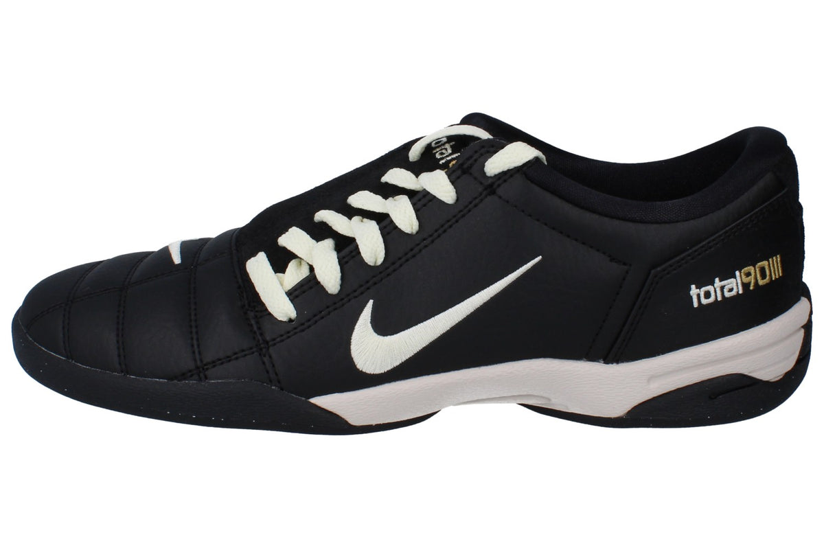 Nike Total 90 Mens Trainers IO2083 010