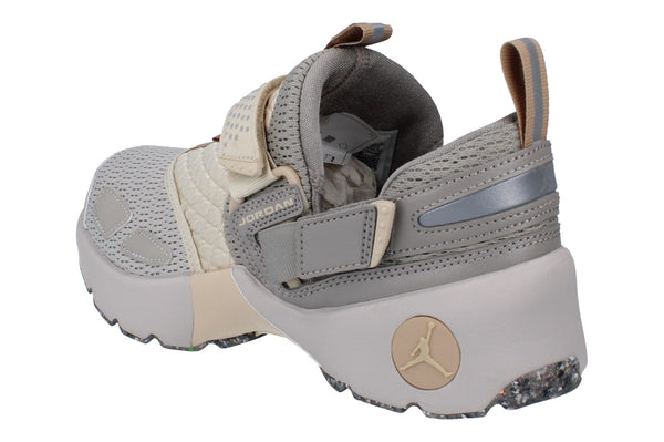 Nike Air Jordan Trunner Lx Mtr Womens Trainers Iq2719 002 - Light Iron Ore Oatmeal 002 - Photo 0