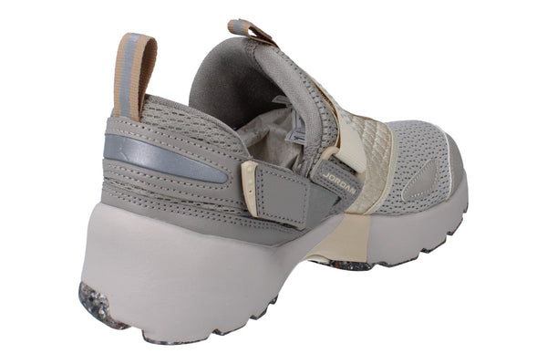 Nike Air Jordan Trunner Lx Mtr Womens Trainers Iq2719 002 - Light Iron Ore Oatmeal 002 - Photo 0