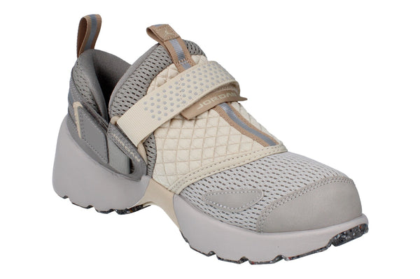 Nike Air Jordan Trunner Lx Mtr Womens Trainers Iq2719 002 - Light Iron Ore Oatmeal 002 - Photo 0