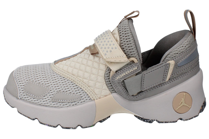Nike Air Jordan Trunner Lx Mtr Womens Trainers Iq2719 002