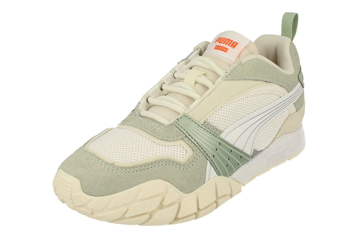 REDUCED!! Puma Kyron Wild Beasts Womens 373041 03