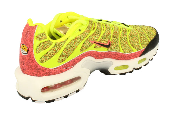 Nike Womens Air Max Plus Se Womens 862201  700 - Volt Black Hot Punch 700 - Photo 0