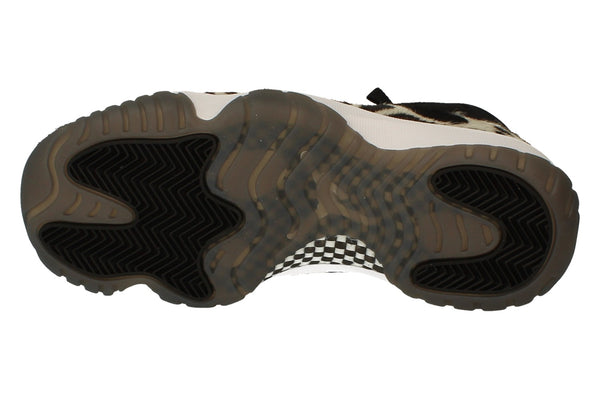 Nike Womens Jordan 11 Retro Trainers Ar0715  010 - Black Gym Red White Sail 010 - Photo 0