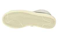 Nike Blazer Mid 77 VNTG Mens Trainers BQ6806 100
