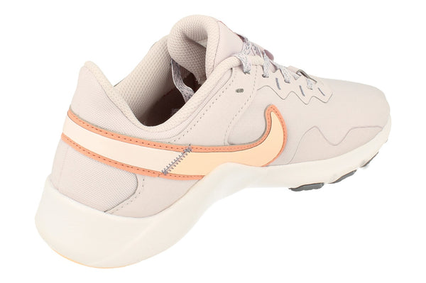 Nike Womens Legend Essential 2 Cq9545  500 - Venice Crimson Bliss 500 - Photo 0