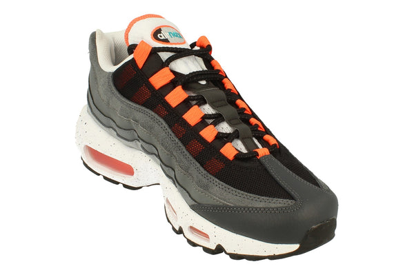 Nike Air Max 95 Mens Runnng Trainers Cz0191  001 - Black Aquamarine Turf Orange 001 - Photo 0