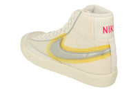 Nike Blazer Mid VNTG 77 Womens Trainers CZ8105 100