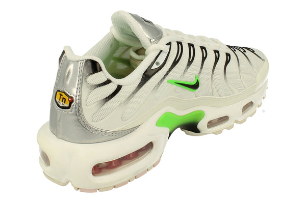 Nike Air Max Plus Womens Dn6997  100 - Summit White Black 100 - Photo 0