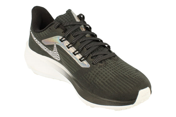 Nike Womens Air Zoom Pegasus 39 PRM Dr9619  001 - Black White 001 - Photo 0